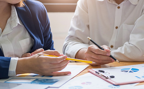 選擇代辦公司時的注意事項(xiàng)