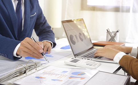 如何變更企業(yè)營業(yè)執(zhí)照經(jīng)營范圍？