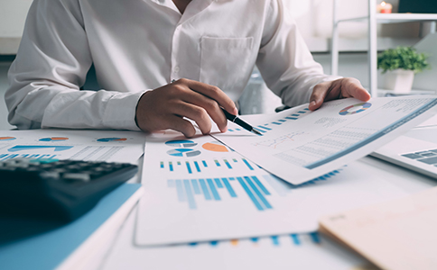 代理記賬服務(wù)費(fèi)標(biāo)準(zhǔn)是多少？