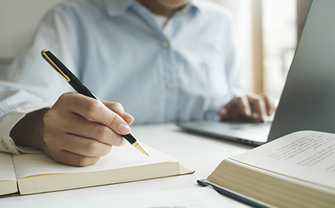 財(cái)務(wù)公司收費(fèi)標(biāo)準(zhǔn)是多少？