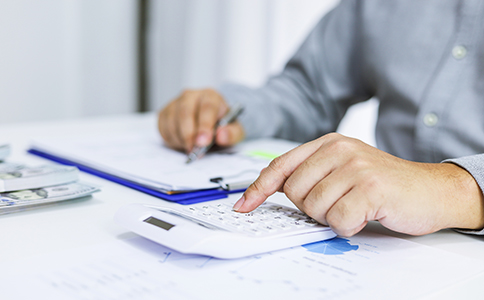 小規(guī)模公司法人變更需要的材料